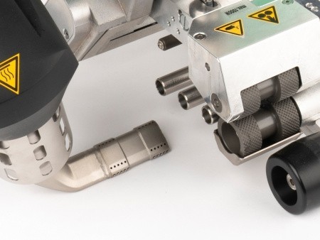 TWINNY T5 сваривает практически все виды полимерных мембран толщиной от 0,3 до 2,5 мм