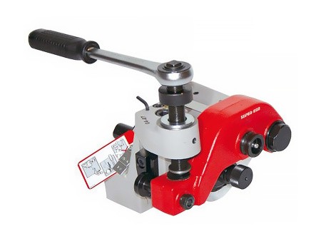 Устройство для накатки желобков на трубах_1